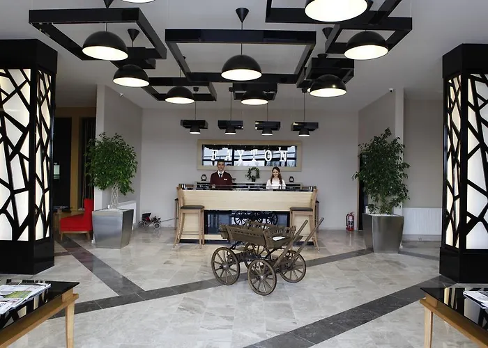 Fayton Hotel