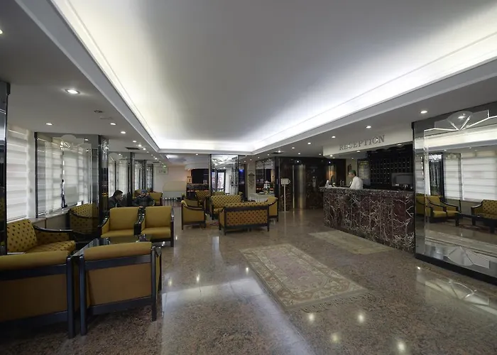 Almer Hotel