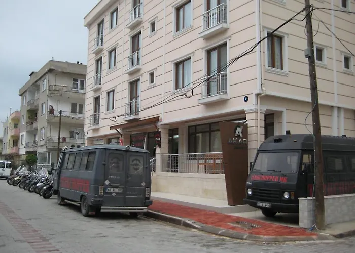 Akar Pension