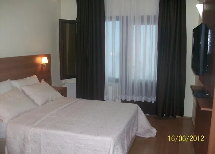 Yener Hotel