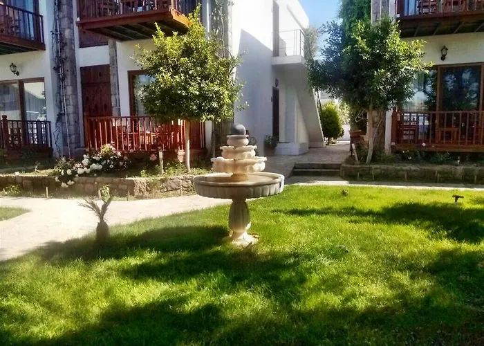 Golkoy Suites