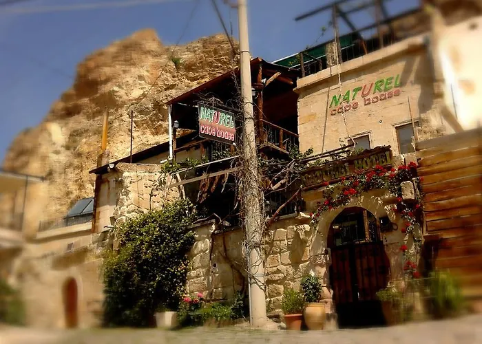 Naturels Cave House