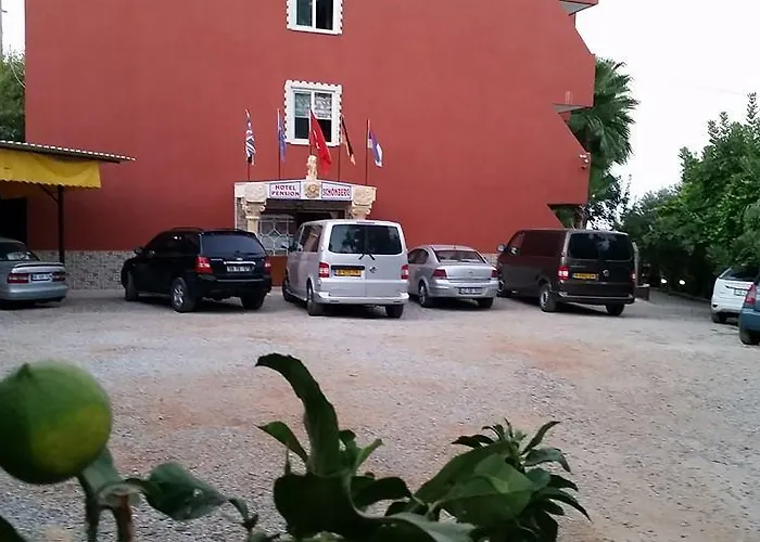 Hotel Schoenberg
