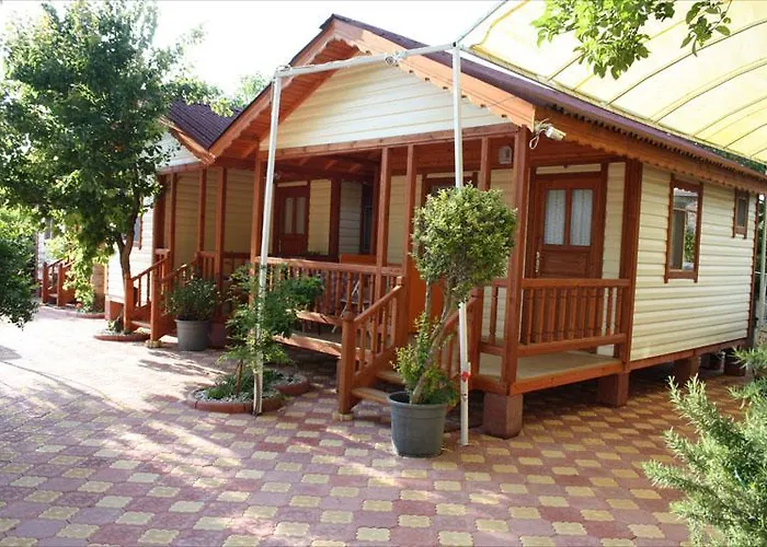 Happy Nur Hotel