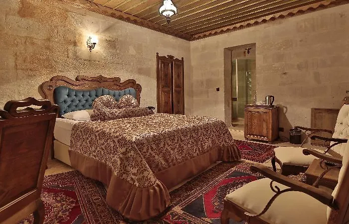 Phocas Cave Suites