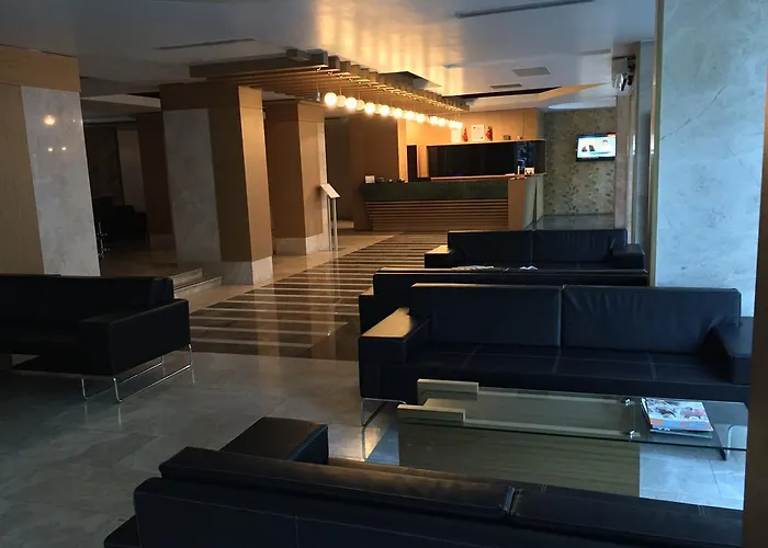 Halley Hotel