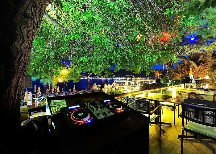 Hotel Gizia 5 Oda By El Hac