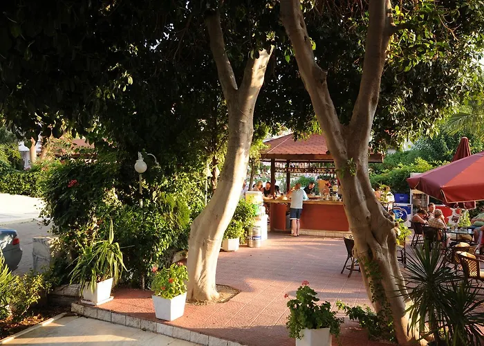 Juniper Hotel