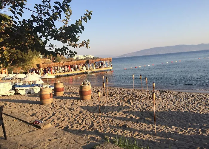 Meteor Beach Hotel