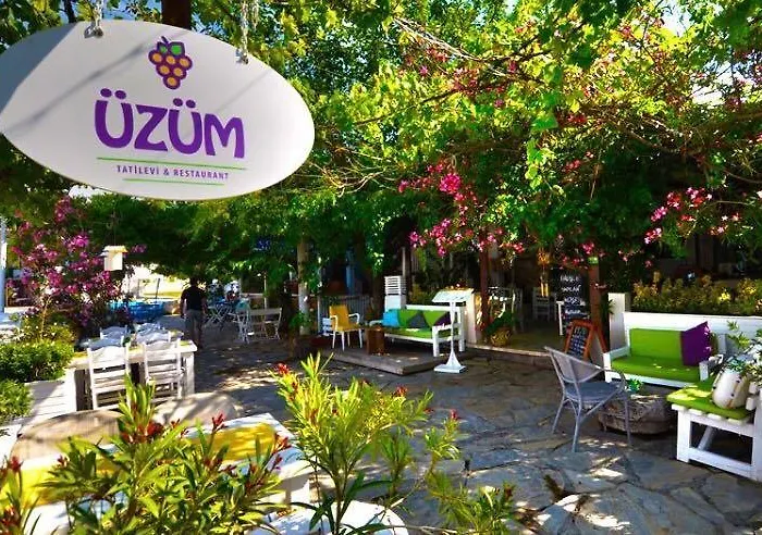 Uzum Tatil Evi