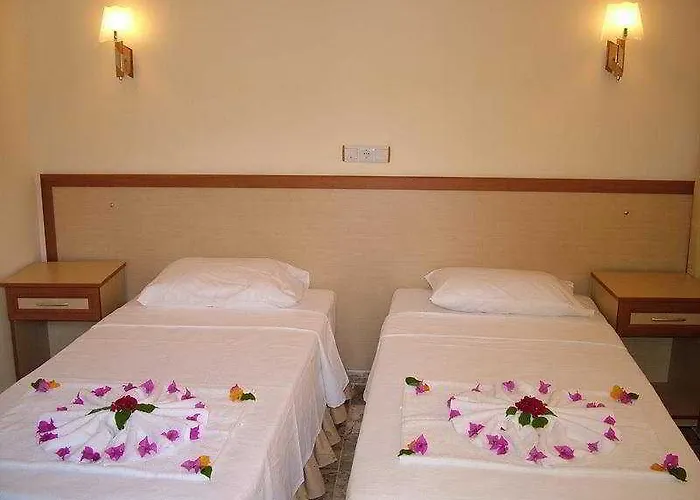 Celik Apartments İçmeler, Türkiye