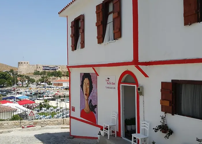 Lara Butik Hotel