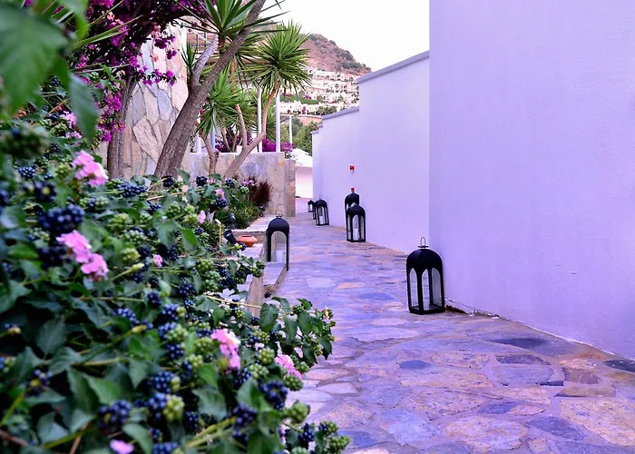 Moon Beach Otel