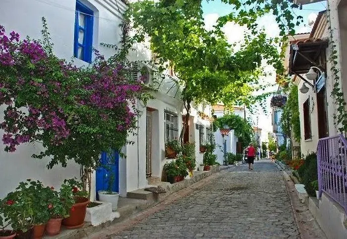 Athenada