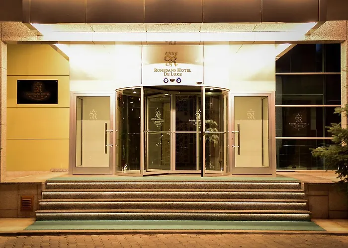 Oezgoebek Roenesans Hotel De Luxe