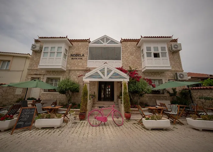 Nobela Hotel