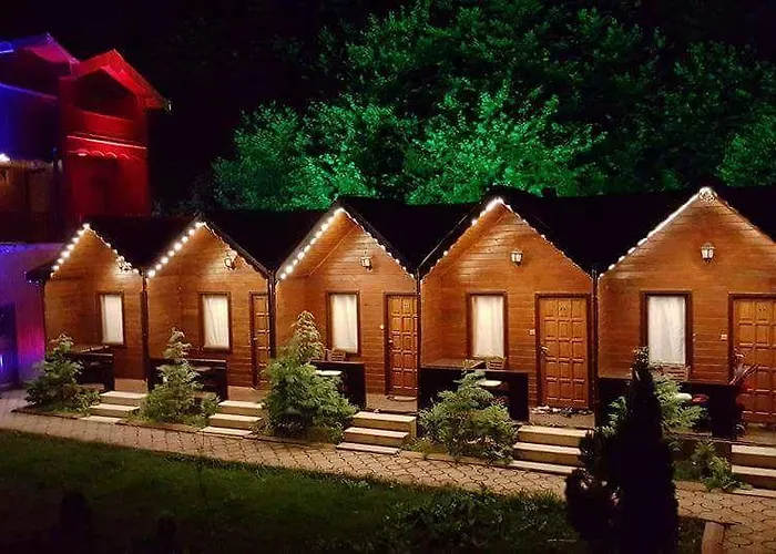 Akyuz Kardesler & Bungalow