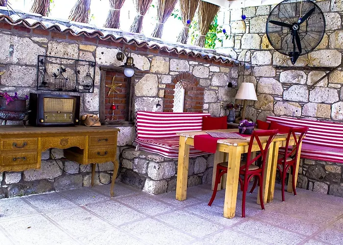 Fi̇Li̇Zce Konuk Evi
