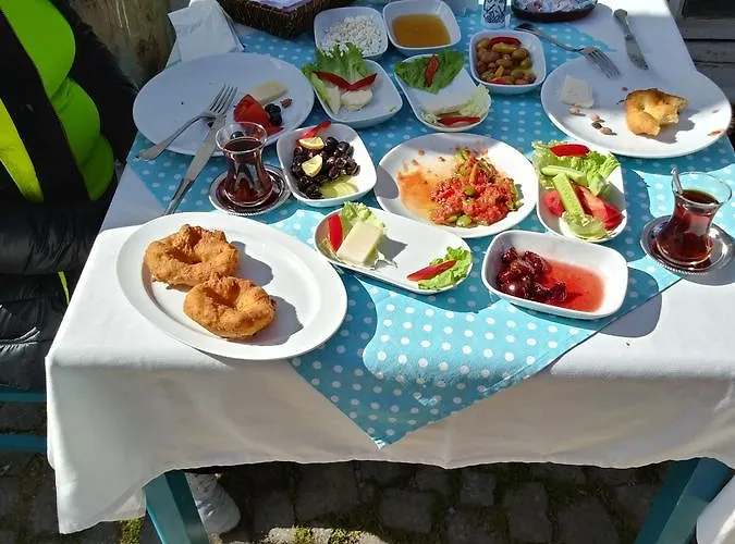 Hera Hotel (Adults Only)