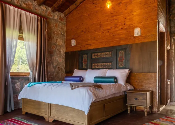 Cameli Tas Konaklar Otel, Türkiye