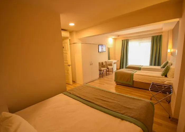 Parionhouse Hotel