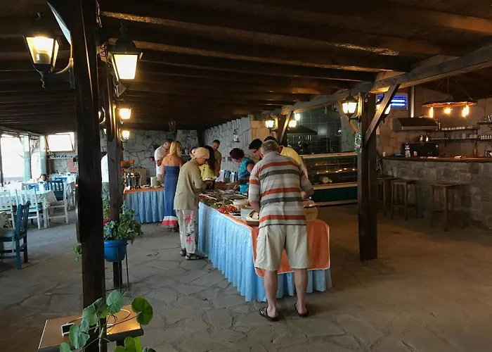 Assos Yenibahce Motel