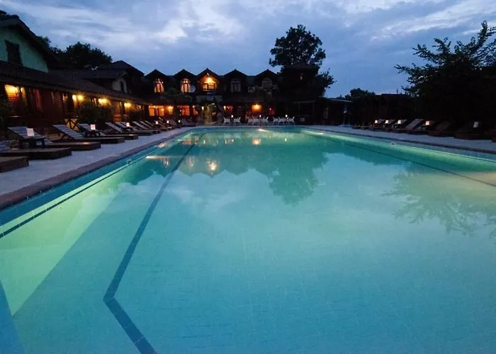 Agva Riverside Club