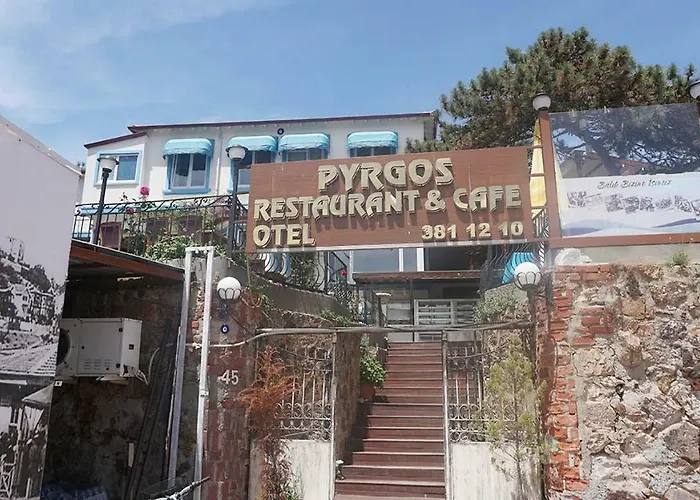 Pyrgos Hotel