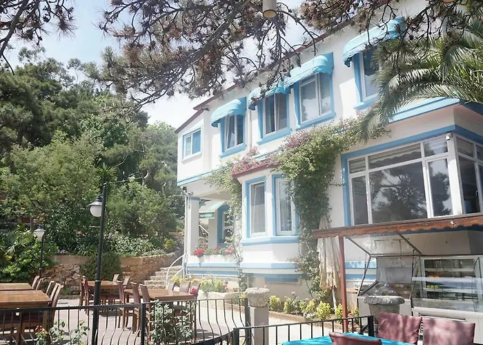 Pyrgos Hotel