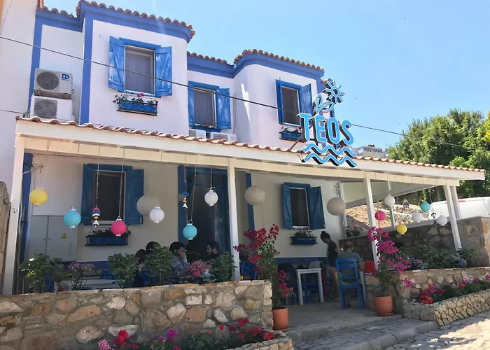 Teos Otel