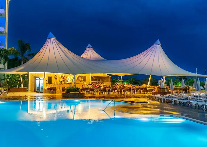 Grand Belish Hotel Guzelcamlı, Turkije