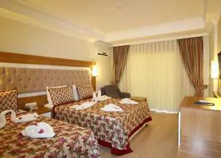Hedef Beach Resort & Spa Hotel Konaklı, Türkei