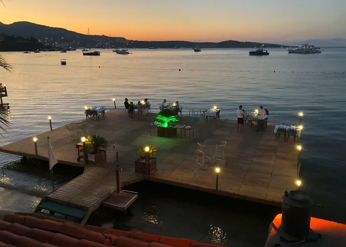 Golkoy Suites