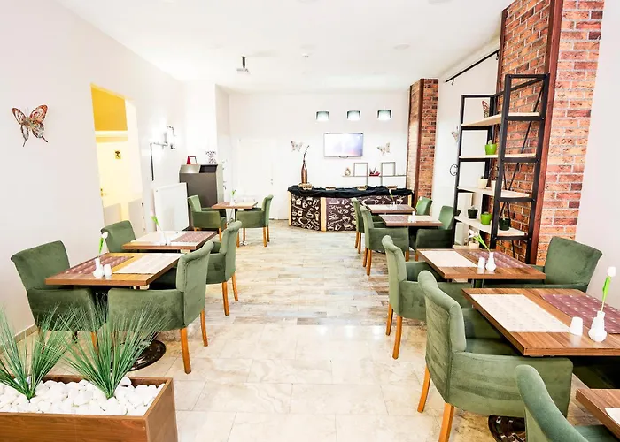 The Corner Inn Hotels By Suit