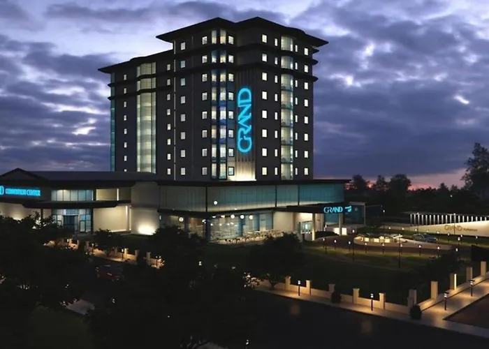 Grand & Convention Center