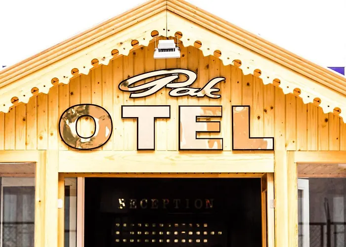 Pak Otel