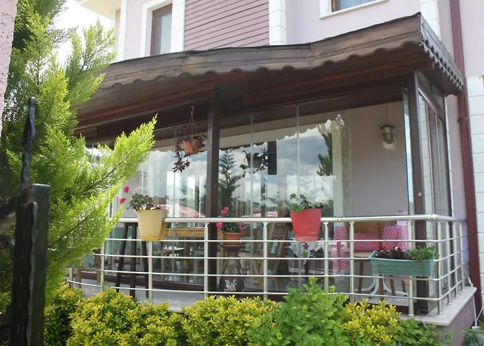Sapphire Hotel